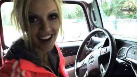 REAL AMATEUR ANAL CREAMPIE SEX WITH GERMAN MILF HOOKER IN A CAR