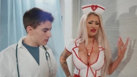 Busty doctor Brooklyn Blue fucks assistant